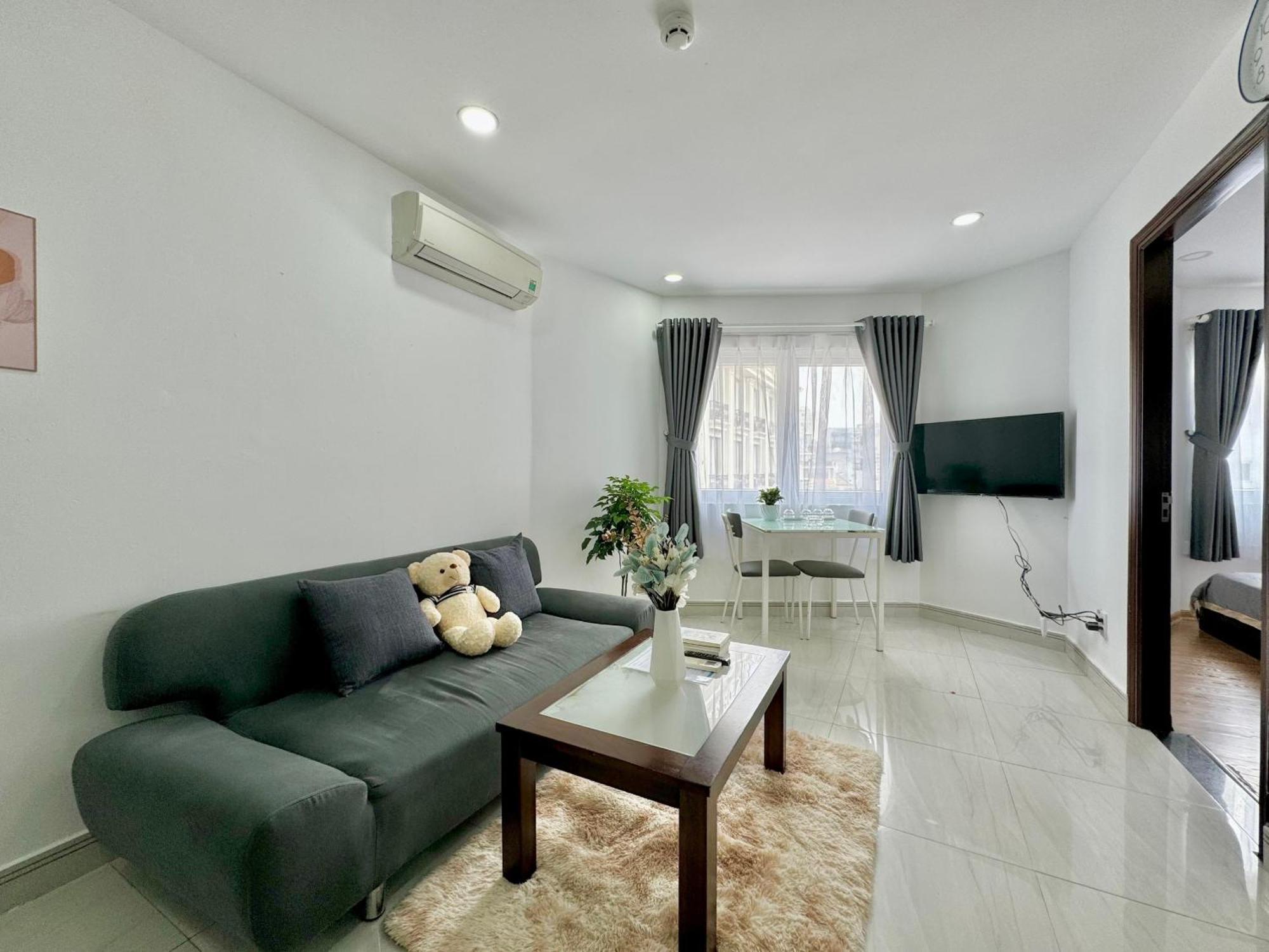 Tan Son Nhat Airport Apartment By Sabay Хошимін Екстер'єр фото